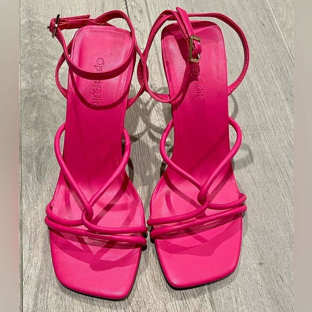 Open Edit Rachel Hot Pink Strappy Square-toe ankle buckle  sandals Size 6